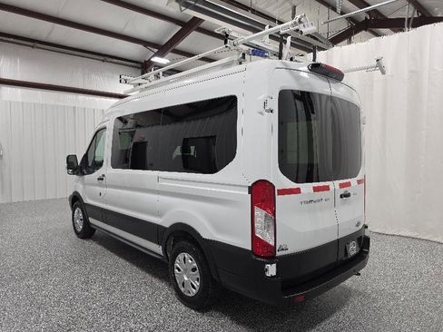 Used 2019 Ford Transit 150 XLT image 6