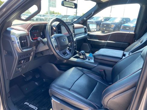 Used 2023 Ford F150 Lariat AWD/4WD image 11