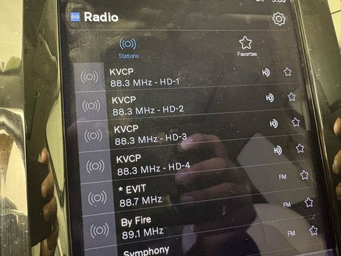 Used 2023 Volvo XC60 B5 Ultimate w/ Climate Package image 26