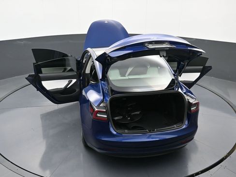 Used 2021 Tesla Model 3 Long Range image 42