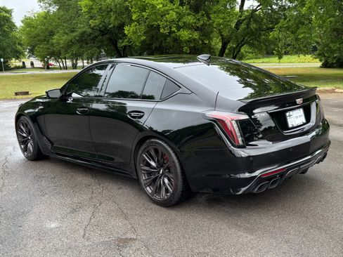 Used 2023 Cadillac CT5 V Blackwing w/ Driver Assist Package RWD image 4