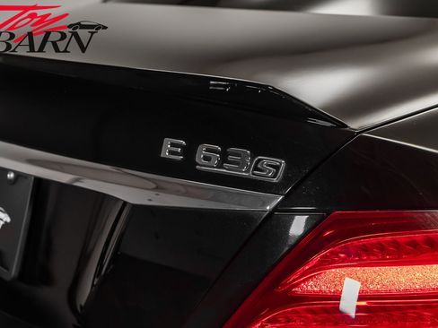 Used 2019 Mercedes-Benz E 63 AMG S image 14