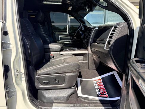 Used 2018 RAM 3500 Laramie Longhorn image 42