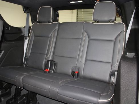 Used 2024 Chevrolet Tahoe Premier image 28