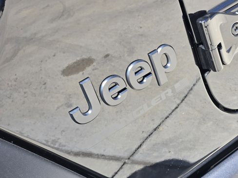 New 2026 Jeep Wrangler Unlimited Sport AWD/4WD image 10