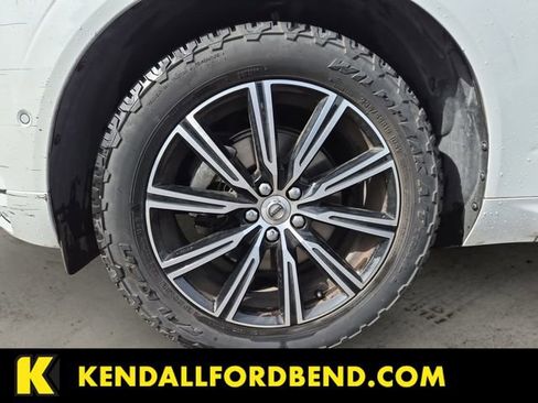 Used 2018 Volvo XC60 T5 Inscription w/ Convenience Package image 10
