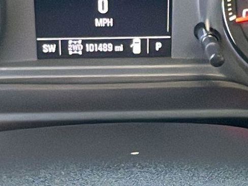 Used 2022 Chevrolet Silverado 1500 Custom Trail Boss image 27