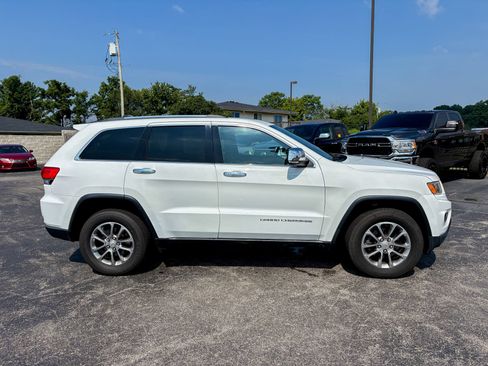 Used 2016 Jeep Grand Cherokee Limited AWD/4WD image 9