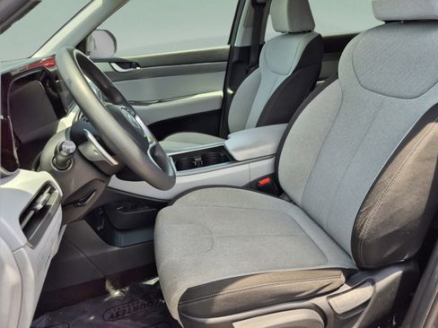 Used 2023 Hyundai Palisade SE AWD/4WD image 43