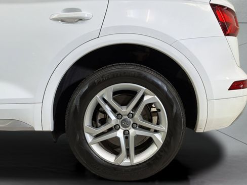 Used 2019 Audi Q5 2.0T Premium w/ Convenience Package AWD/4WD image 37