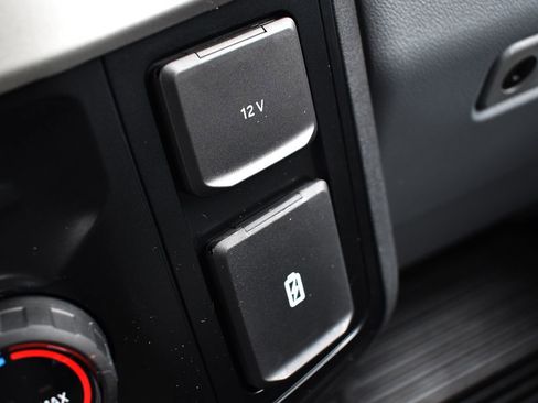 New 2026 Ford F250 XL w/ XL Chrome Package image 23