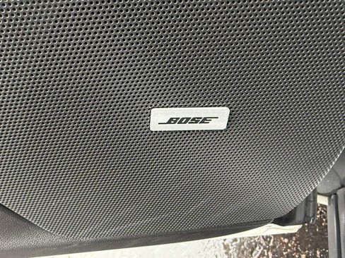 Used 2024 Cadillac XT6 Sport image 14