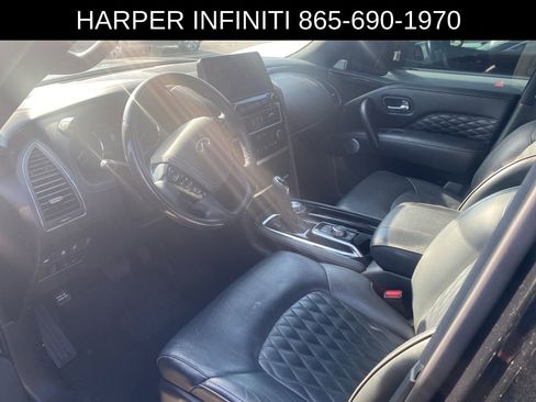 Used 2024 INFINITI QX80 Sensory AWD/4WD image 5