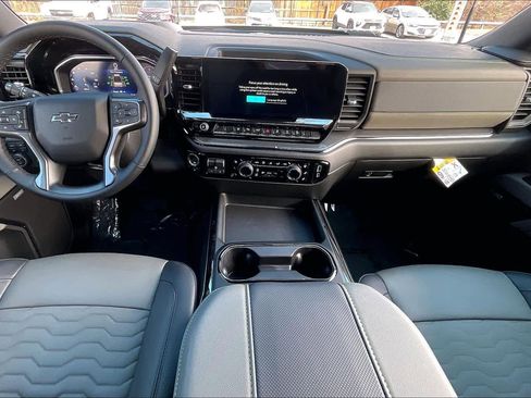 Used 2026 Chevrolet Silverado 2500 ZR2 image 16