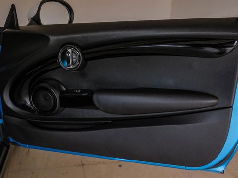 Used 2019 MINI Cooper S image 37