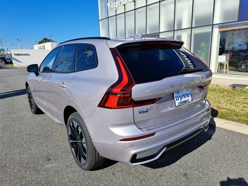 New 2026 Volvo XC60 B5 Plus w/ Protection Package Premier image 4