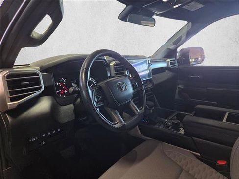 Used 2025 Toyota Tundra SR5 AWD/4WD image 9