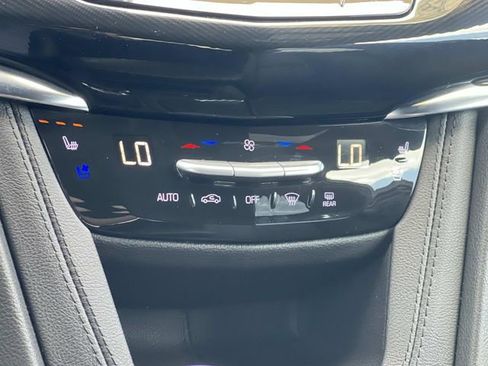 Certified 2025 Cadillac XT6 Sport w/ Platinum Package AWD/4WD image 25