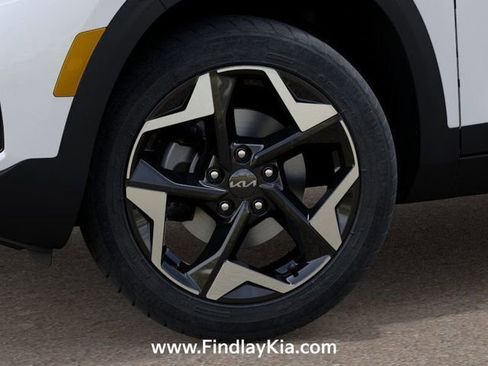 New 2026 Kia Seltos S FWD image 28