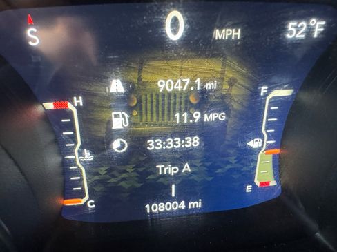 Used 2021 Jeep Wrangler Unlimited Sahara w/ Dual Top Group image 21