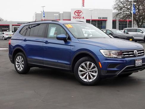 Used 2018 Volkswagen Tiguan S image 6