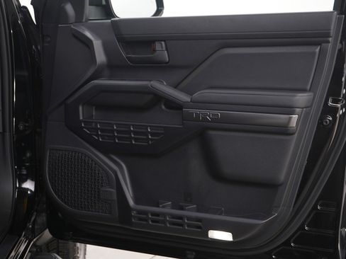 Used 2025 Toyota 4Runner TRD Off-Road Premium w/ Tow Technology Package image 13