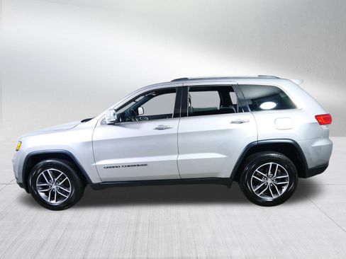 Used 2018 Jeep Grand Cherokee Limited w/ Trailer Tow Group IV AWD/4WD image 4