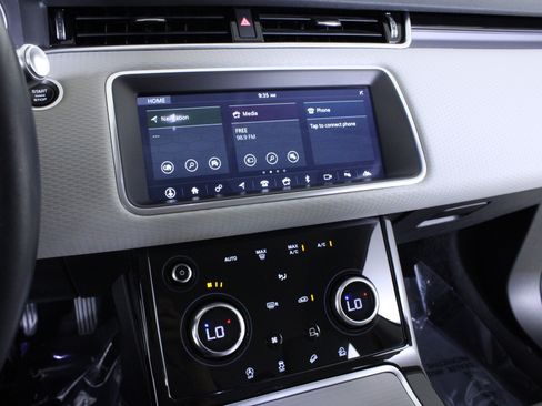 Used 2020 Land Rover Range Rover Evoque S image 25