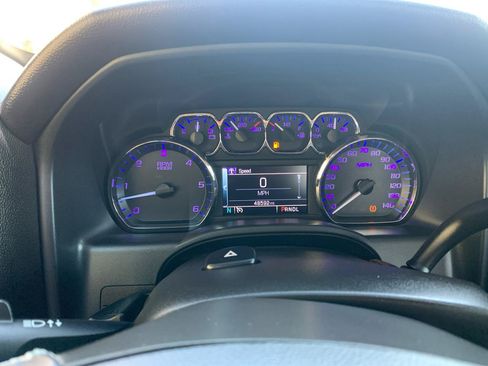 Used 2018 Chevrolet Silverado 1500 LT w/ Texas Edition RWD image 30