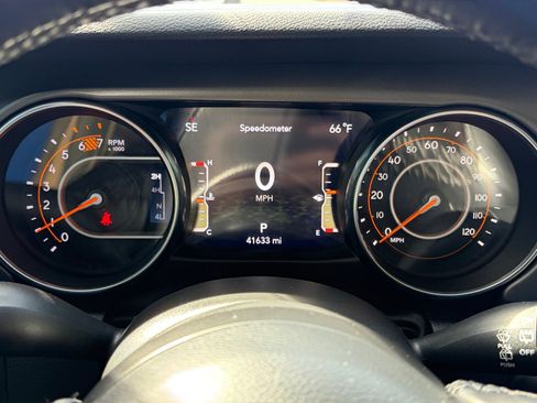 Used 2023 Jeep Wrangler Unlimited Sport AWD/4WD image 21