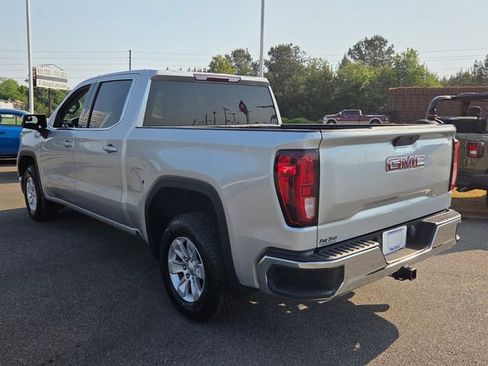 Used 2019 GMC Sierra 1500 SLE w/ SLE Value Package AWD/4WD image 10