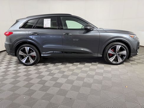 New 2026 Audi SQ5 Premium Plus AWD/4WD image 8