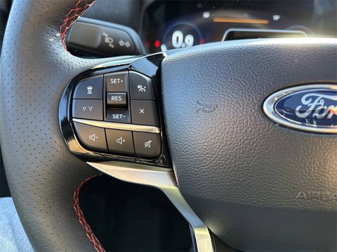 Used 2025 Ford Explorer ST-Line w/ Premium Package image 20