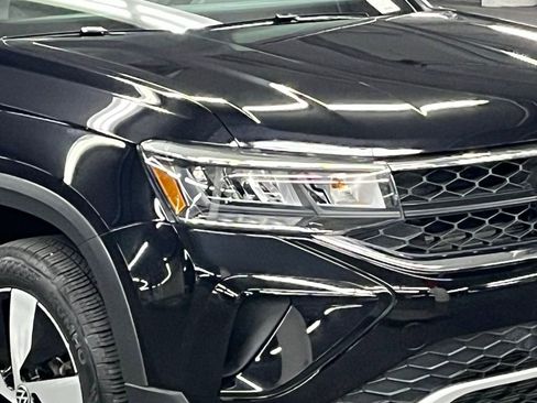 Certified 2024 Volkswagen Taos S image 38