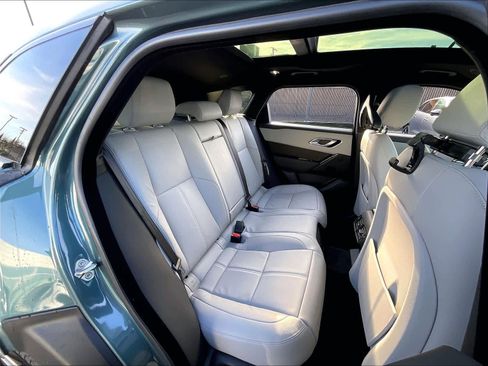 New 2026 Land Rover Range Rover Velar Dynamic SE image 27