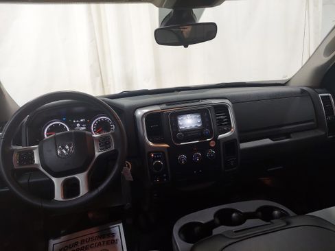 Used 2023 RAM 1500 Classic SLT AWD/4WD image 11