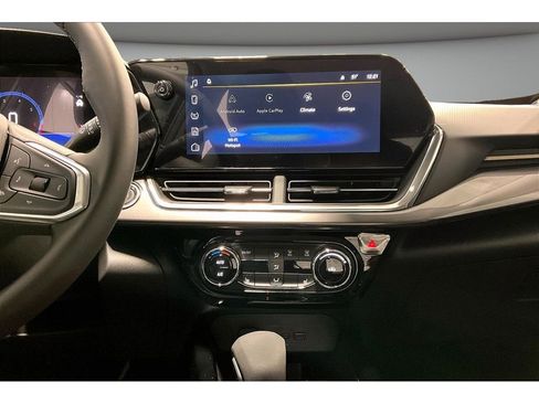 New 2026 Chevrolet Trax ACTIV w/ Driver Confidence Package FWD image 8