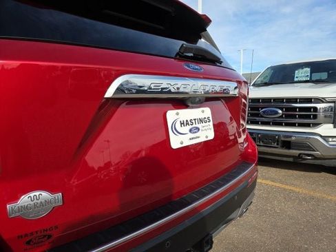 Certified 2024 Ford Explorer King Ranch w/ Technology Package AWD/4WD image 10