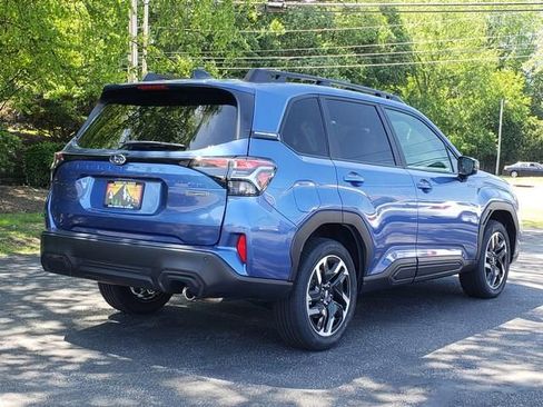New 2026 Subaru Forester Premium AWD/4WD image 3