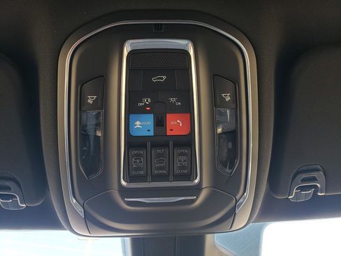 New 2026 Jeep Grand Wagoneer 4WD image 23