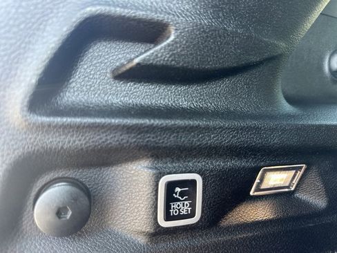 Used 2024 Jeep Grand Cherokee L Altitude image 23