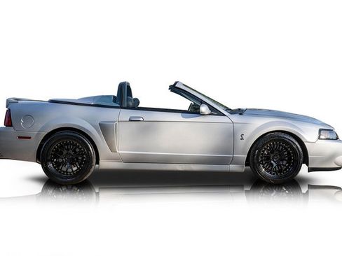 Used 2003 Ford Mustang Cobra RWD image 2