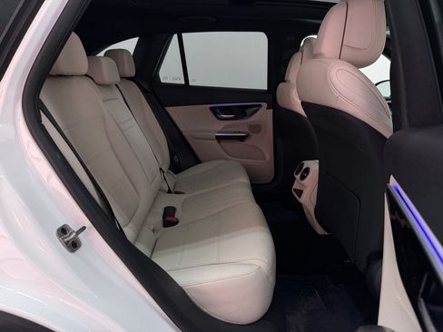 Certified 2026 Mercedes-Benz GLC 300 image 29