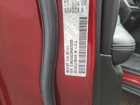 Used 2024 Jeep Grand Cherokee L Laredo w/ Luxury Tech Group I image 29