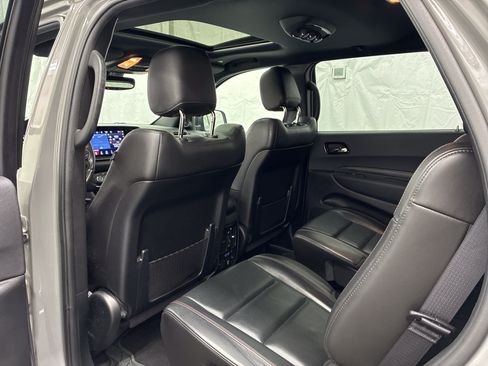 Used 2021 Dodge Durango R/T w/ Technology Group AWD/4WD image 12