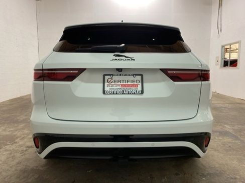 Used 2024 Jaguar F-PACE R-Dynamic S image 98