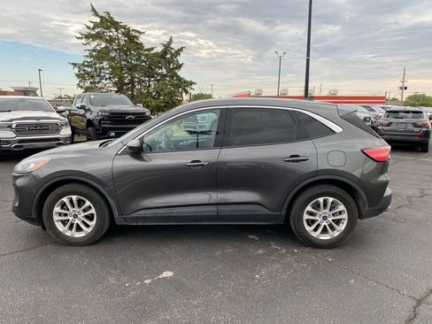 Used 2020 Ford Escape SE FWD image 5
