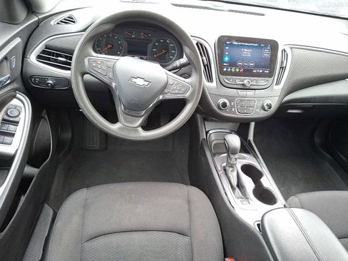 Certified 2024 Chevrolet Malibu LT image 11