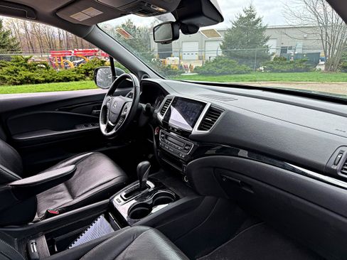 Used 2019 Honda Ridgeline RTL-E image 21