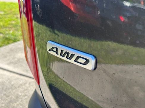 Certified 2022 Kia Telluride S AWD/4WD image 4
